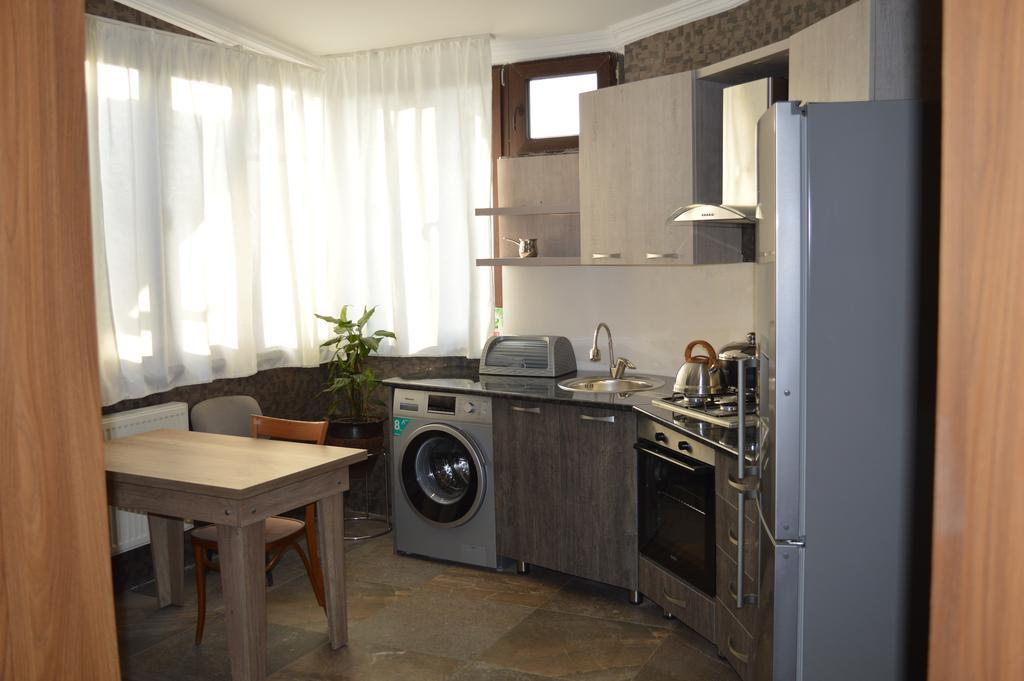 Terasa Mtacminda Tbilisi Exterior foto